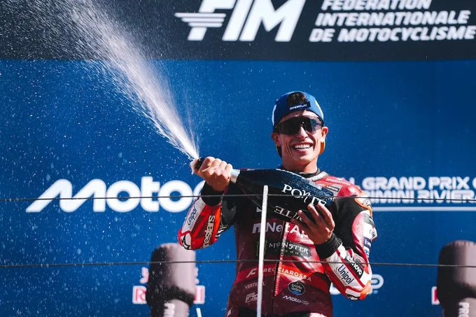 Marc Marquez au guidon de sa Ducati pendant le Grand Prix de Saint-Marin à Misano.