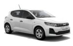 Une Dacia Sandero photographiée de trois quarts.