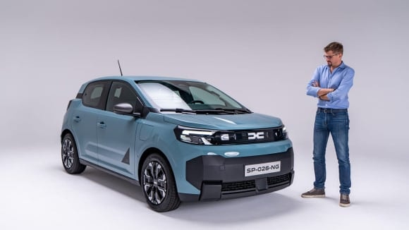 La nouvelle Dacia Spring est plus petite, moins polyvalente, mais potentiellement plus économique.