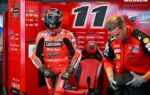 Nicolo Bulega en piste lors d’une séance d’essais avec Ducati au Mugello.