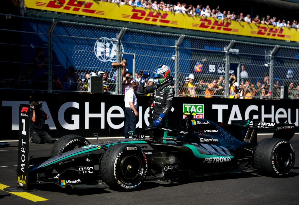 Kimi Antonelli au volant de sa Mercedes pendant le Grand Prix d'Espagne à Madrid.