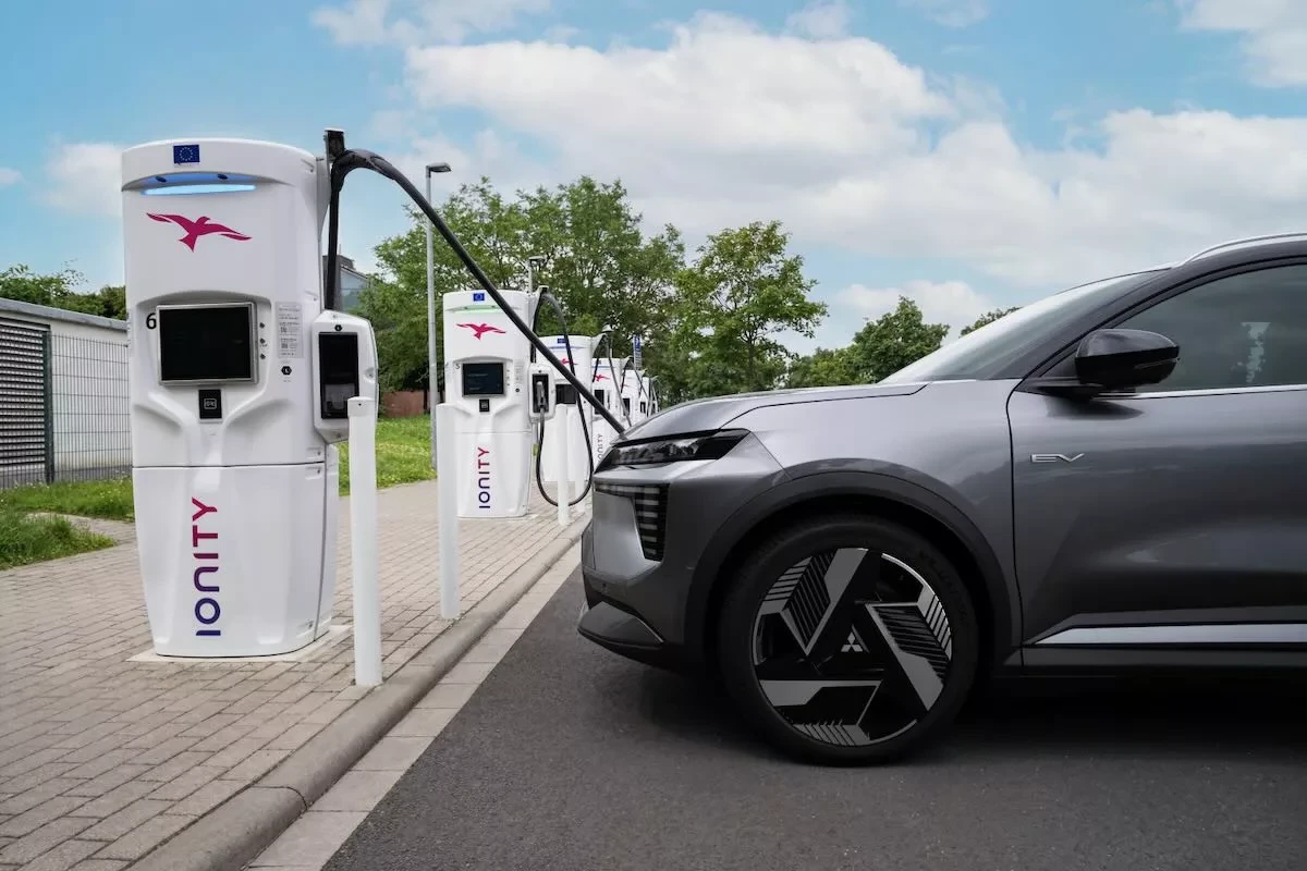Mitsubishi Eclipse Cross EV