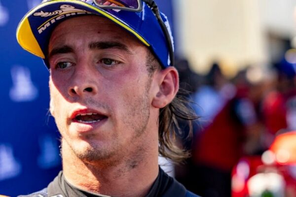 Pedro Acosta au guidon de la KTM RC16 sur la piste de Misano.
