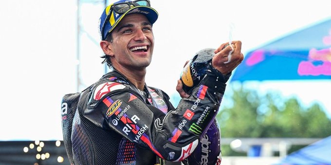 Jorge Martin en piste sur son Aprilia lors du Grand Prix d'Autriche MotoGP au Red Bull Ring.