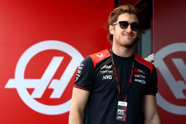 Jack Doohan au volant d'une monoplace Haas lors de son premier test à Jerez.