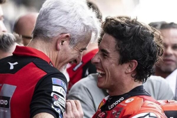 Gigi Dall’Igna évoque le duo formé par Marc Marquez et Pedro Acosta au sein de l’équipe officielle Ducati en MotoGP.
