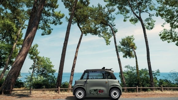 En perdant son toit, l'Ami est sans doute la version Outdoor avec le plus de changements comparé au modèle standard.