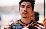 Maverick Viñales au guidon de sa KTM de MotoGP.