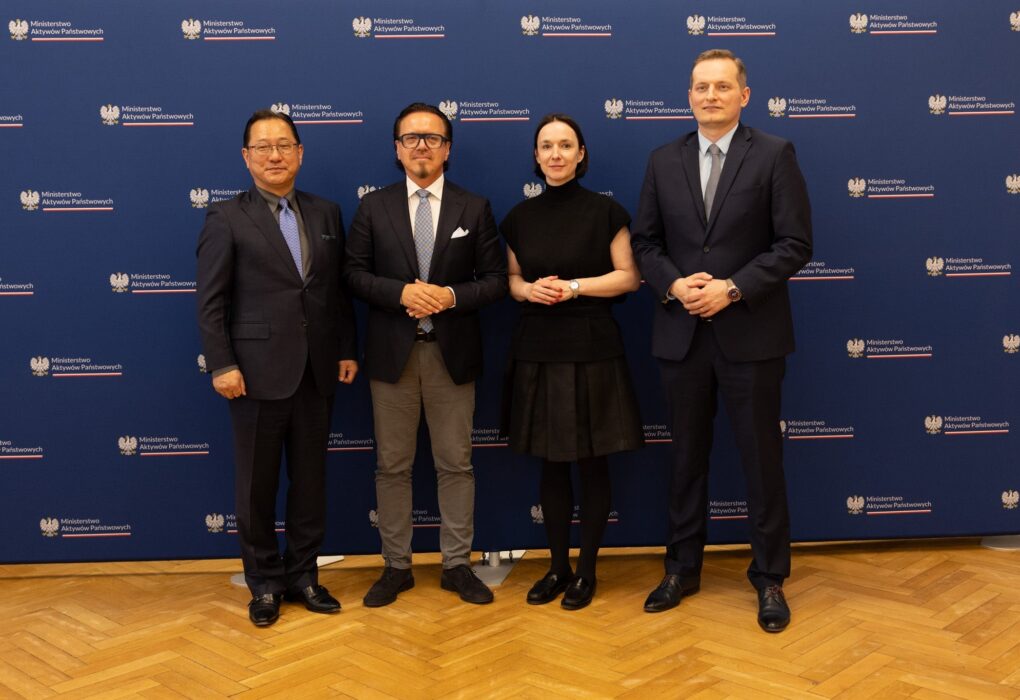 Projet d'usine de véhicules électriques de Foxconn en Pologne.