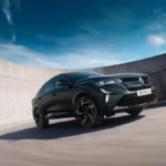 Le Renault Rafale hypnotic à 63 550 €, limité à 1 500