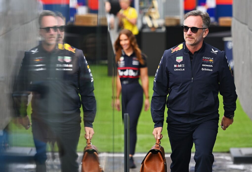Portrait de Christian Horner, ancien patron de l'écurie Red Bull en Formule 1.