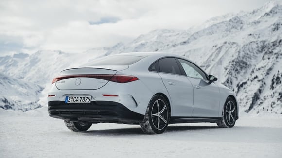 La Mercedes CLA est populaire en Europe, pourtant Mercedes peine à convaincre avec en Chine.