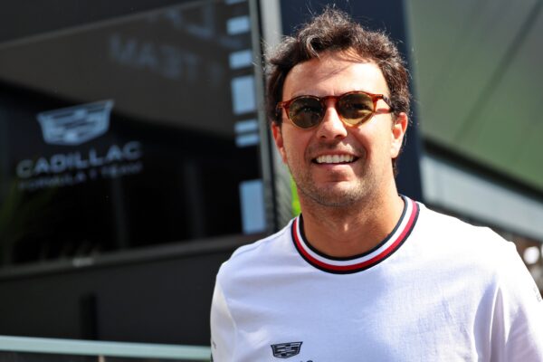 Sergio Perez au volant de sa Cadillac lors du Grand Prix d’Azerbaïdjan.