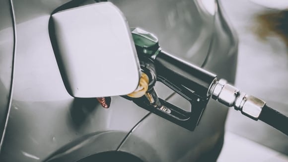 Madrid prévoit un allègement fiscal de 20 centimes sur les carburants.