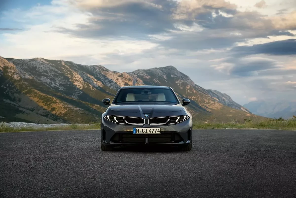 BMW 320
