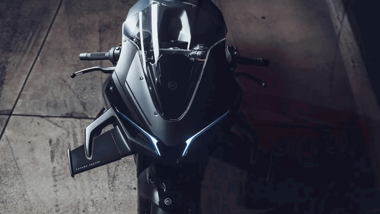 Prototype de superbike CFMoto V4 SR-RR