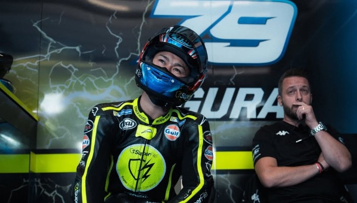 Ai Ogura, pilote japonais de MotoGP, avant son rendez-vous à Motegi.