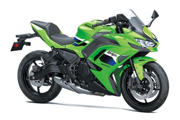 La Kawasaki Ninja 650 2027, une sportive carénée dotée d’une fourche avant inversée.