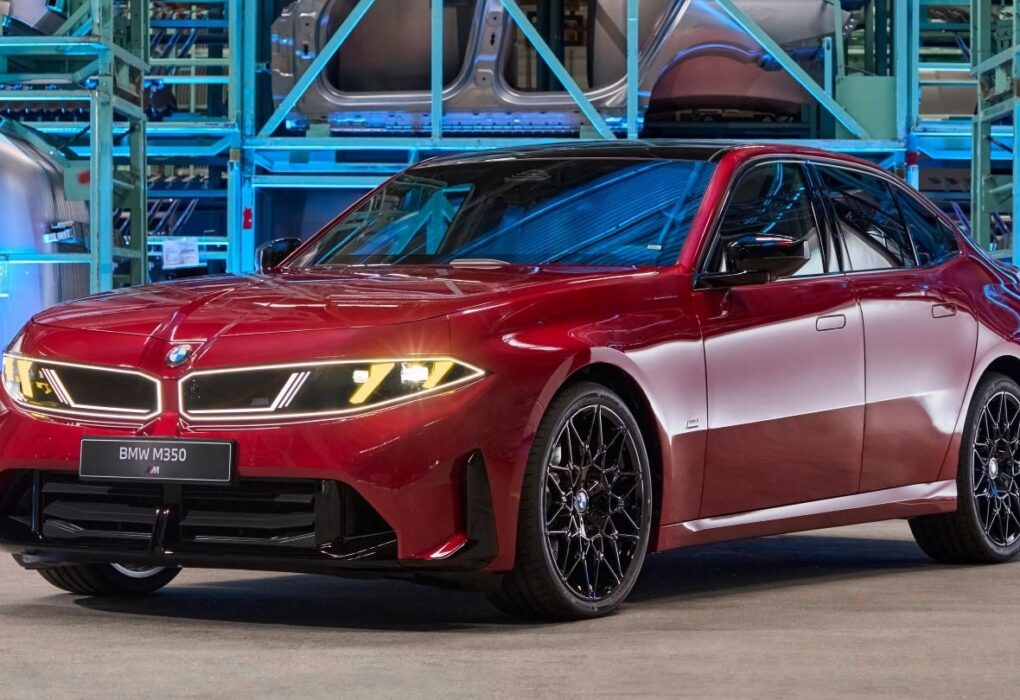 Une BMW Série 3 sur une ligne de production du constructeur.