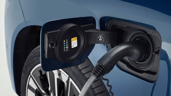La part de marché des hybrides rechargeables recule de 6,1 à 5,8 % sur neuf mois.