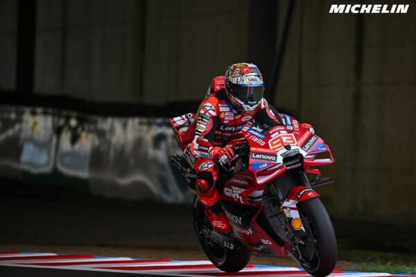 Marc Marquez au guidon de sa Ducati sur le circuit de Motegi.