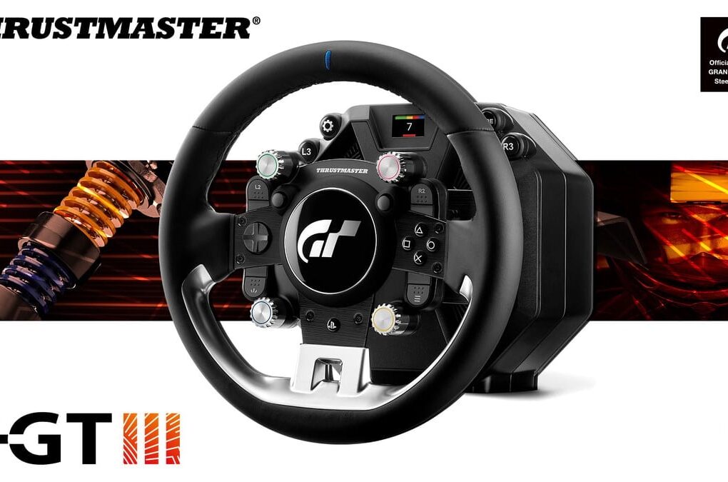 Le volant Thrustmaster T-GT III avec sa roue en cuir portant le logo Gran Turismo.