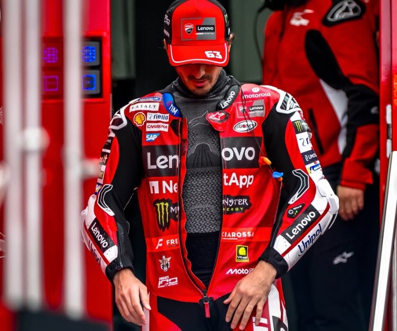 Pecco Bagnaia au guidon de sa Ducati en MotoGP.