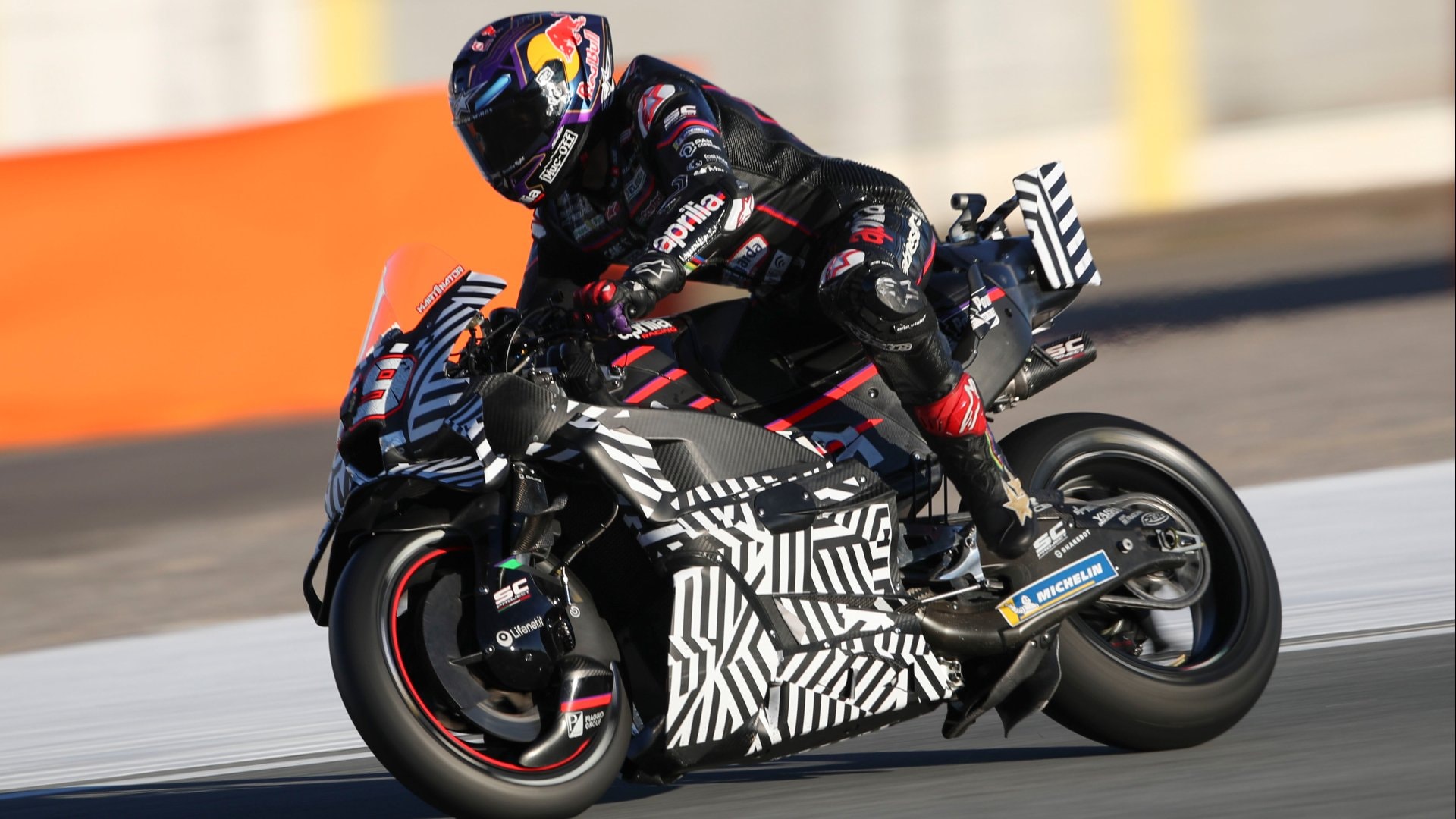 Aprilia se concentre sur la nouvelle moto MotoGP de 850 cm³ pour 2027