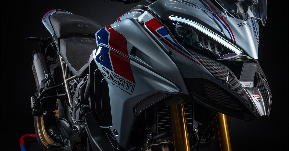 Ducati Multistrada V4 RS 100 dans sa décoration inspirée de la Pantah de 1979.