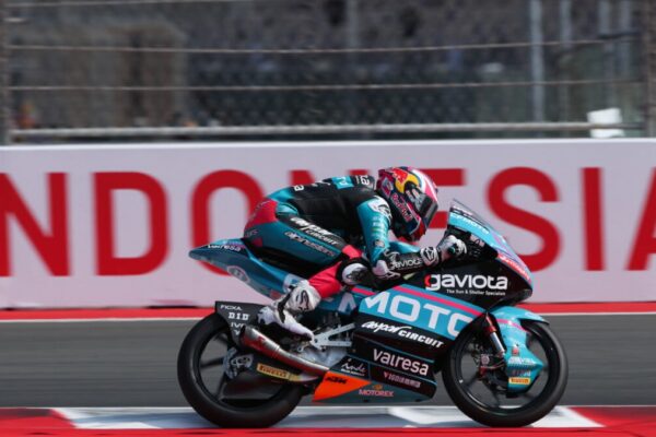 Máximo Quiles, vainqueur du GP d’Indonésie et champion du monde Moto3 à Mandalika.