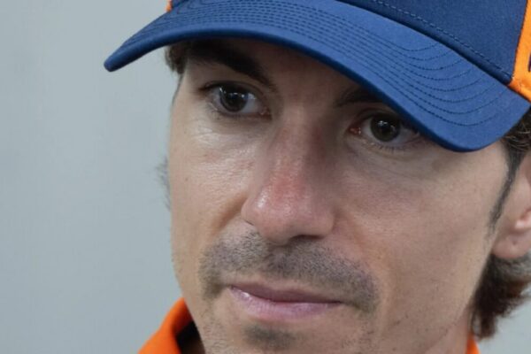 Maverick Viñales sur sa moto Tech3 en MotoGP.