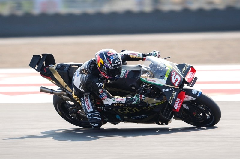 Johann Zarco au guidon de sa Honda lors du Grand Prix d'Indonésie.