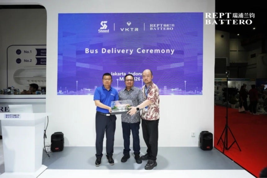 Batteries pour voitures électriques produites par REPT Battero Indonesia.