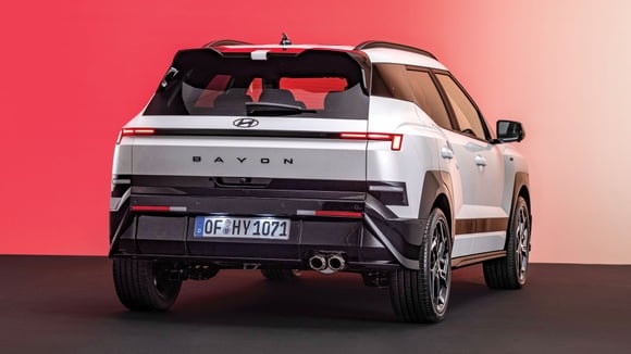 Le Hyundai Bayon de seconde génération recevra une motorisation hybride de 138 ch.