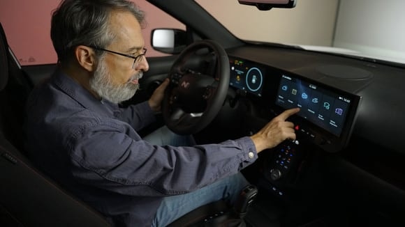 Le nouveau Hyundai Bayon possède deux écrans de 12,3 pouces sur une dalle incurvée.