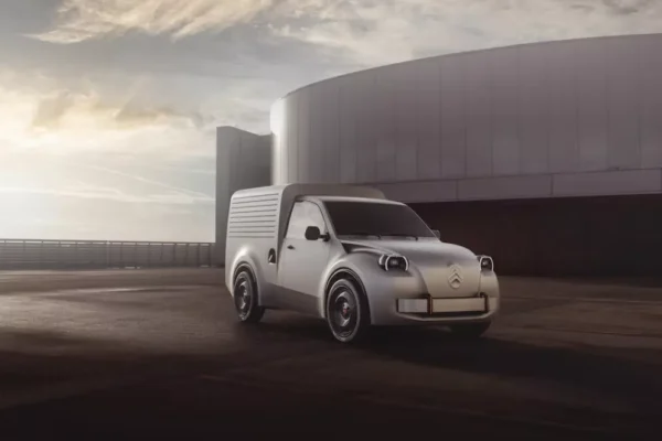 Le concept électrique Citroën 2 CV Fourgonnette présenté au Mondial de l’Auto de Paris 2026.