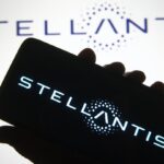 Filosa écarte une scission de Stellantis et garde Maserati