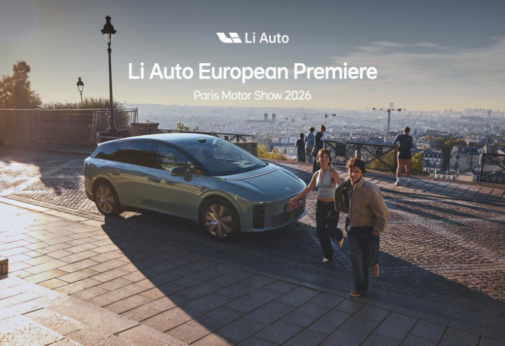 La Li 6 électrique présentée sur le stand Li Auto au Mondial de l’automobile de Paris.