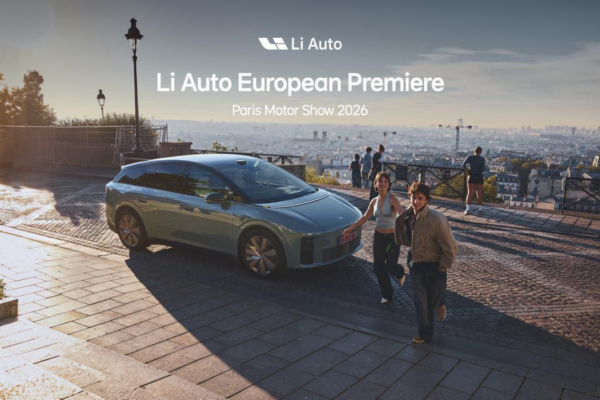 La Li 6 électrique présentée sur le stand Li Auto au Mondial de l’automobile de Paris.