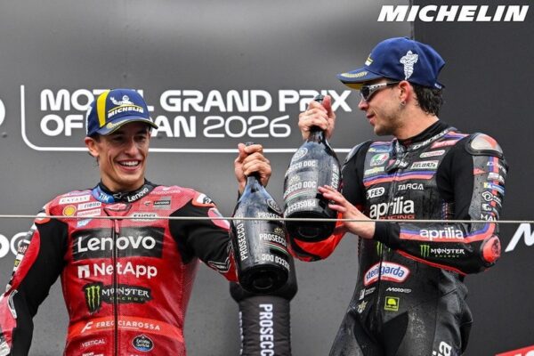 Marc Márquez et Marco Bezzecchi, deux prétendants au titre mondial en MotoGP.