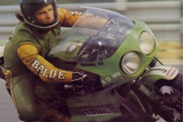Jean-François Baldé, pilote français associé à Kawasaki en Grands Prix moto.