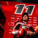 Bulega en MotoGP en 2027, Rossi l’appelle à la prudence