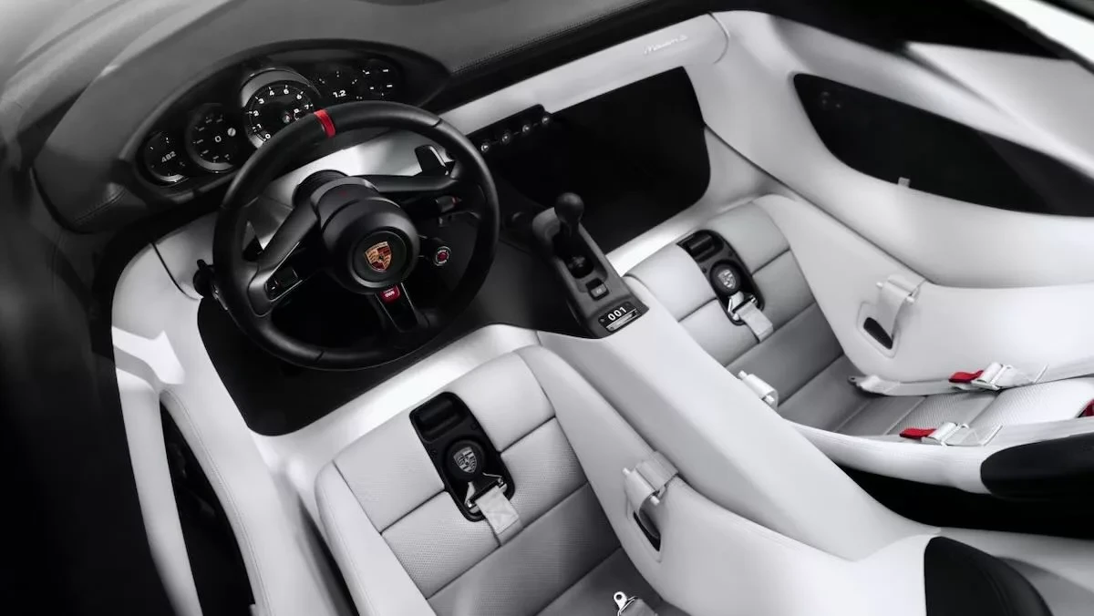 Porsche Mission S