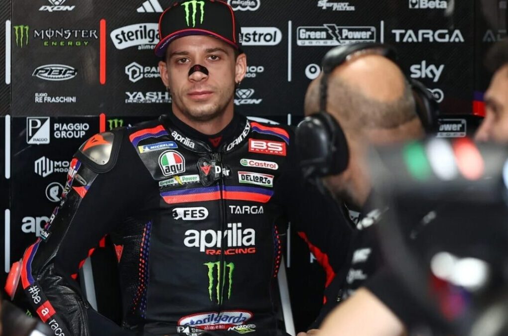 Marco Bezzecchi sur son Aprilia au Grand Prix d’Indonésie à Mandalika.