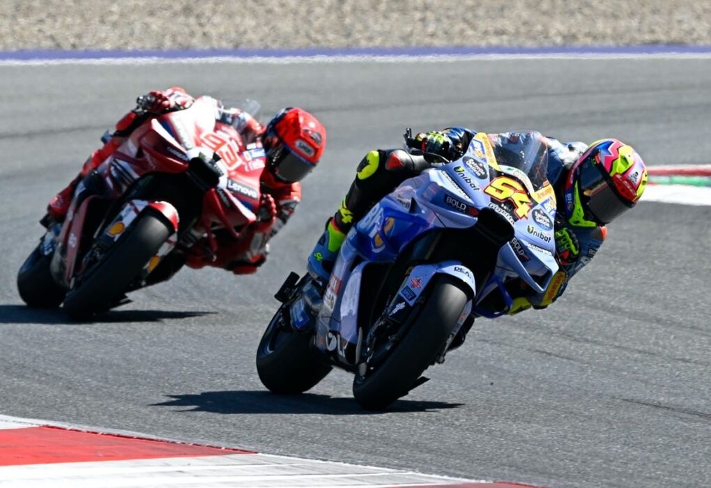 Michele Masini, directeur sportif de Gresini Racing dans le paddock MotoGP.