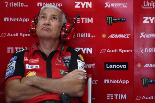 Marc Márquez sur sa Ducati de l'équipe officielle en MotoGP.