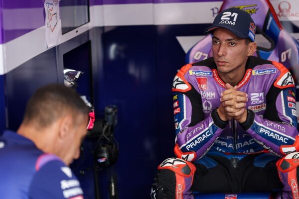 Toprak Razgatlioglu au guidon de sa MotoGP Pramac.