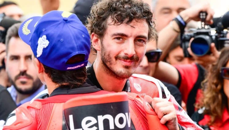 Marc Marquez et Francesco Bagnaia au sein de l’équipe officielle Ducati en MotoGP.