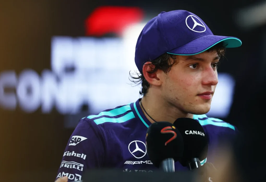 Kimi Antonelli, pilote Mercedes en Formule 1.