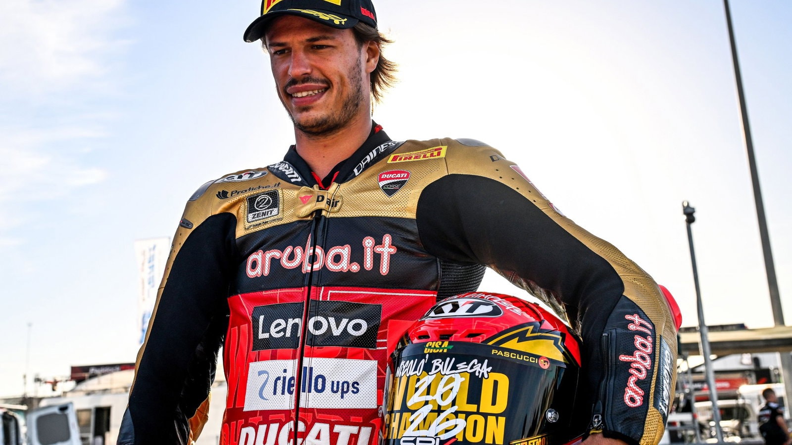 Bulega révèle qu'une option « concrète » de rejoindre KTM a été proposée.